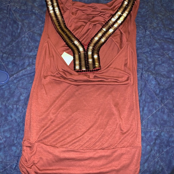 Top - Picture 4 of 5